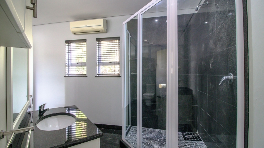 4 Bedroom Property for Sale in Nahoon Valley Park Eastern Cape